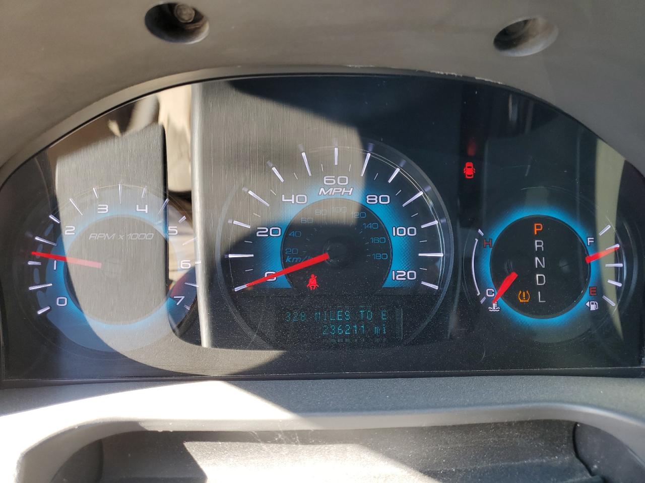 2012 Ford Fusion VIN 3FAHP0HA3CR137178 Copart auction photo, front end / minor dent/scratches damage thumbnail 9