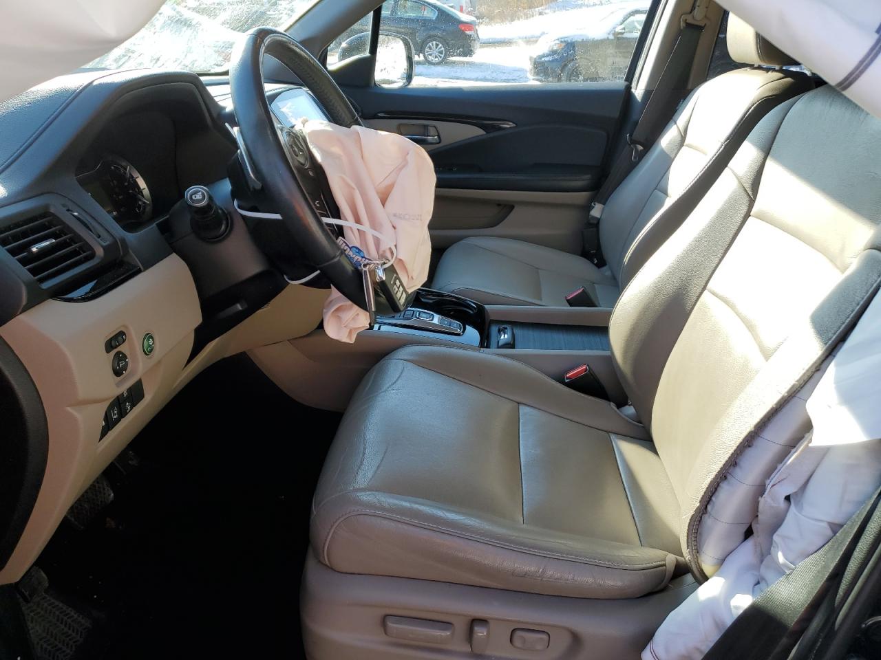 2018 Honda Pilot VIN 5FNYF6H97JB031336 Copart auction photo, all over damage thumbnail 7