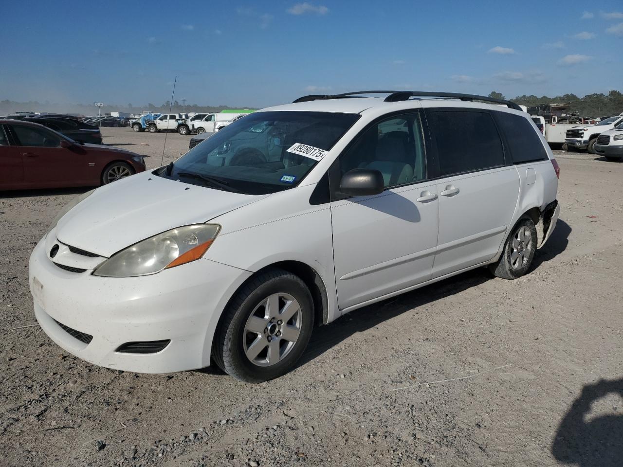 2007 Toyota Sienna VIN 5TDZK23C27S095784 - Copart auction photo