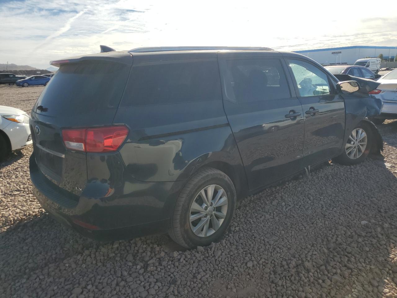 2016 KIA Sedona VIN KNDMB5C15G6093134 Copart auction photo, front end / side damage thumbnail 3