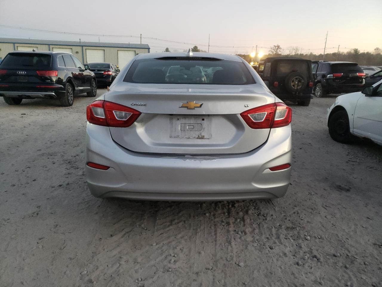 2016 Chevrolet Cruze VIN 1G1BE5SM0G7316600 Copart auction photo, undercarriage / minor dent/scratches damage thumbnail 6