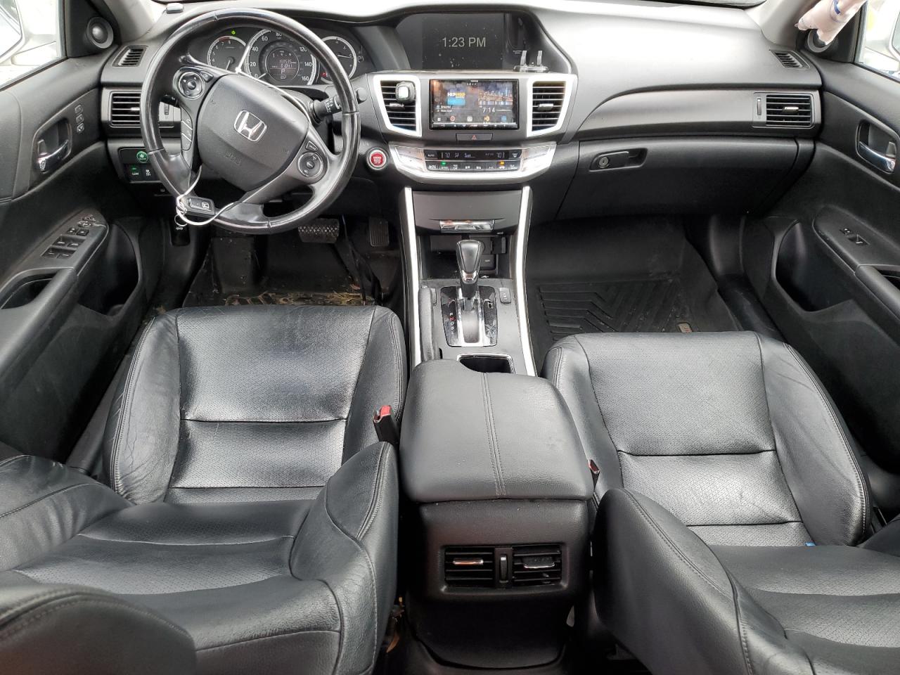 2013 Honda Accord VIN 1HGCR2F83DA142386 Copart auction photo, undercarriage damage thumbnail 8