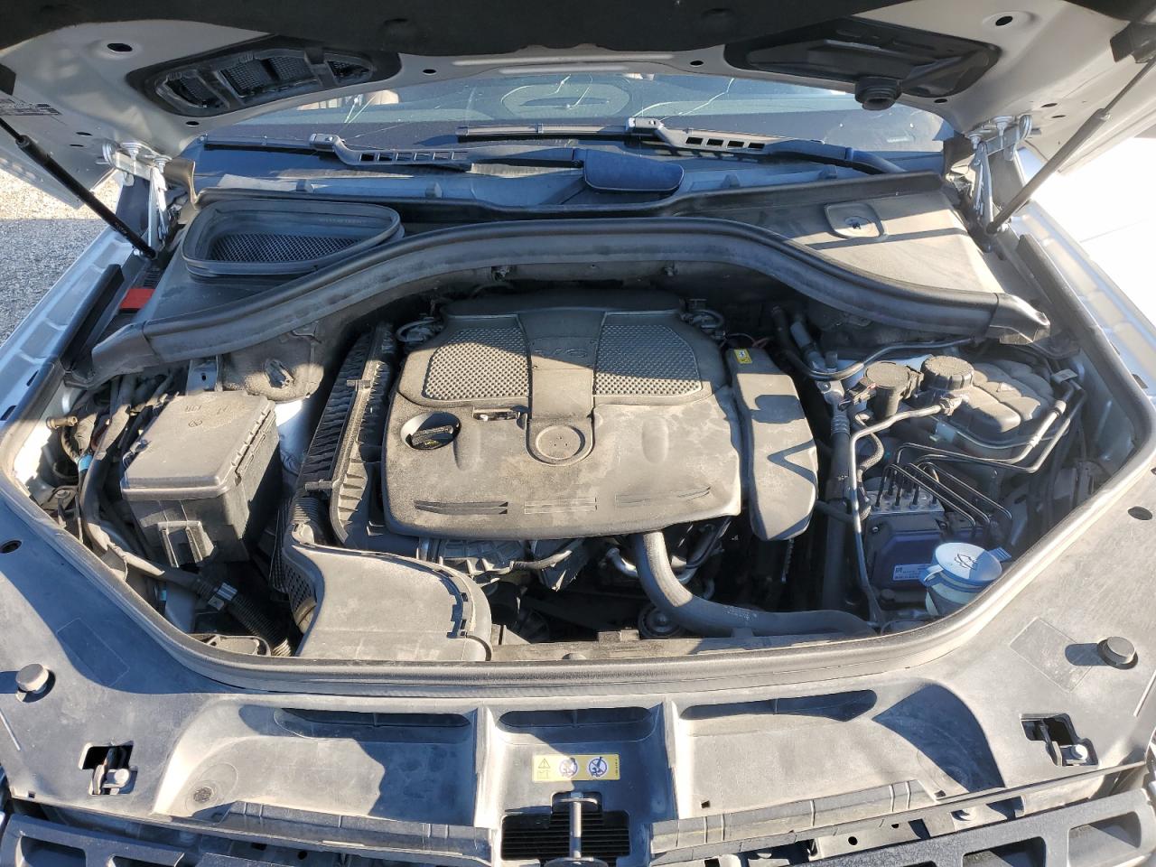 2015 Mercedes-Benz M-klasse VIN 4JGDA5JB4FA565961 Copart auction photo, water/flood / minor dent/scratches damage thumbnail 12