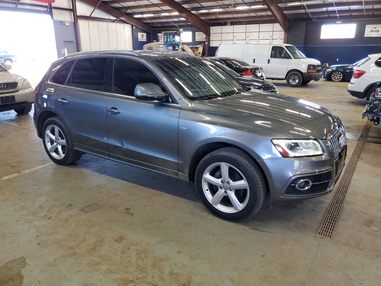 2017 Audi Q5 VIN WA1M2AFP6HA093578 Copart auction photo, side / minor dent/scratches damage thumbnail 4