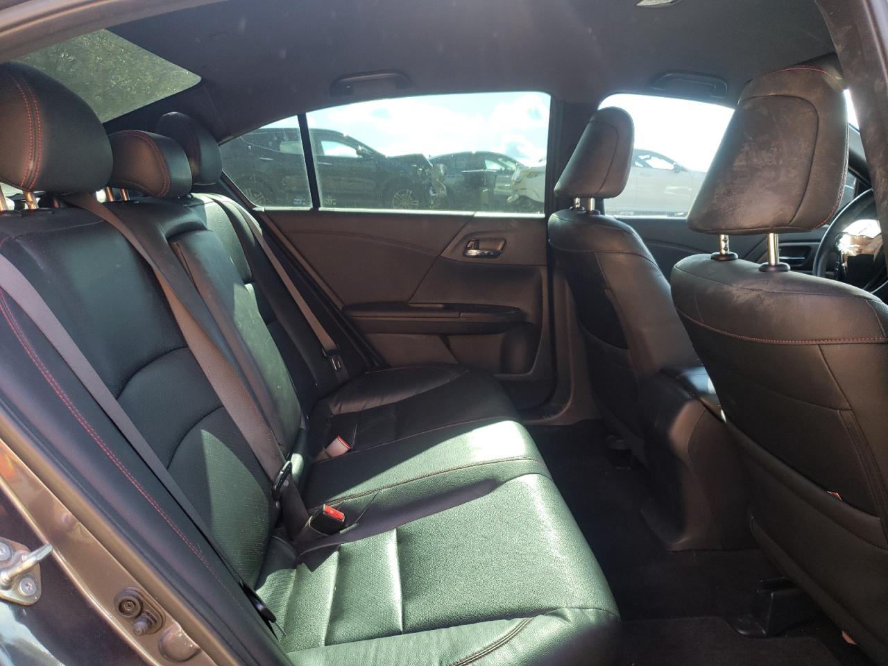 2017 Honda Accord VIN 1HGCR2F18HA277792 Copart auction photo, front end damage thumbnail 11