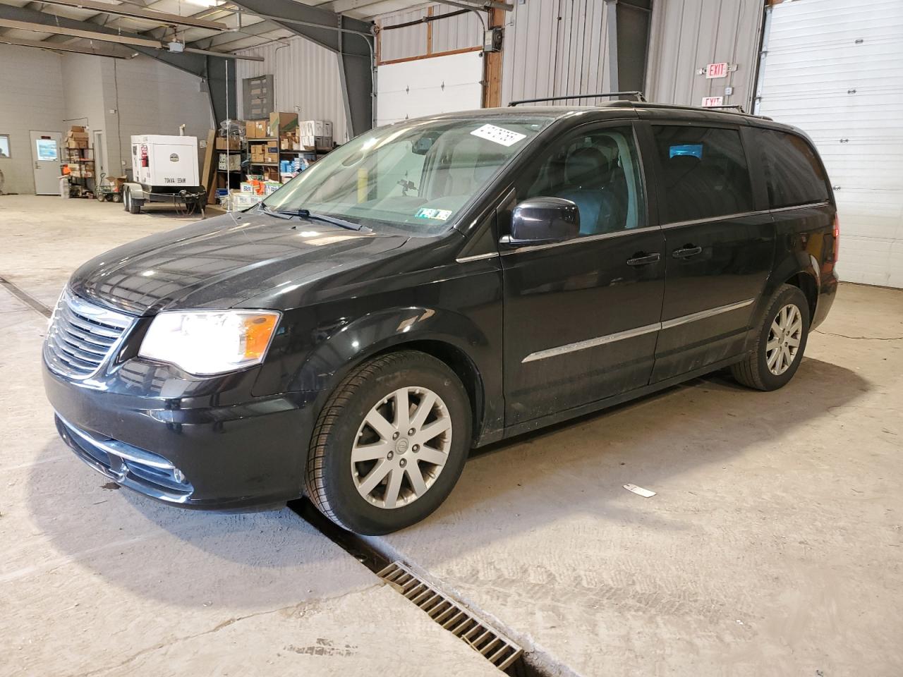 2016 Chrysler Town & Country VIN 2C4RC1BG6GR300916