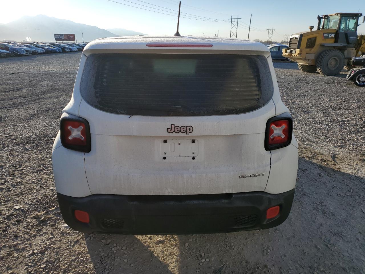 2015 Jeep Renegade VIN ZACCJAAT7FPC32705 Copart auction photo, front end damage thumbnail 6