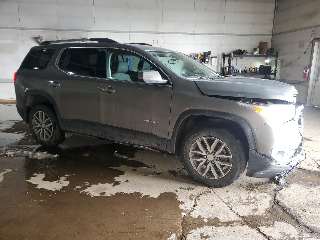 2019 GMC Acadia VIN 1GKKNLLS0KZ260295 Copart auction photo, front end damage thumbnail 4