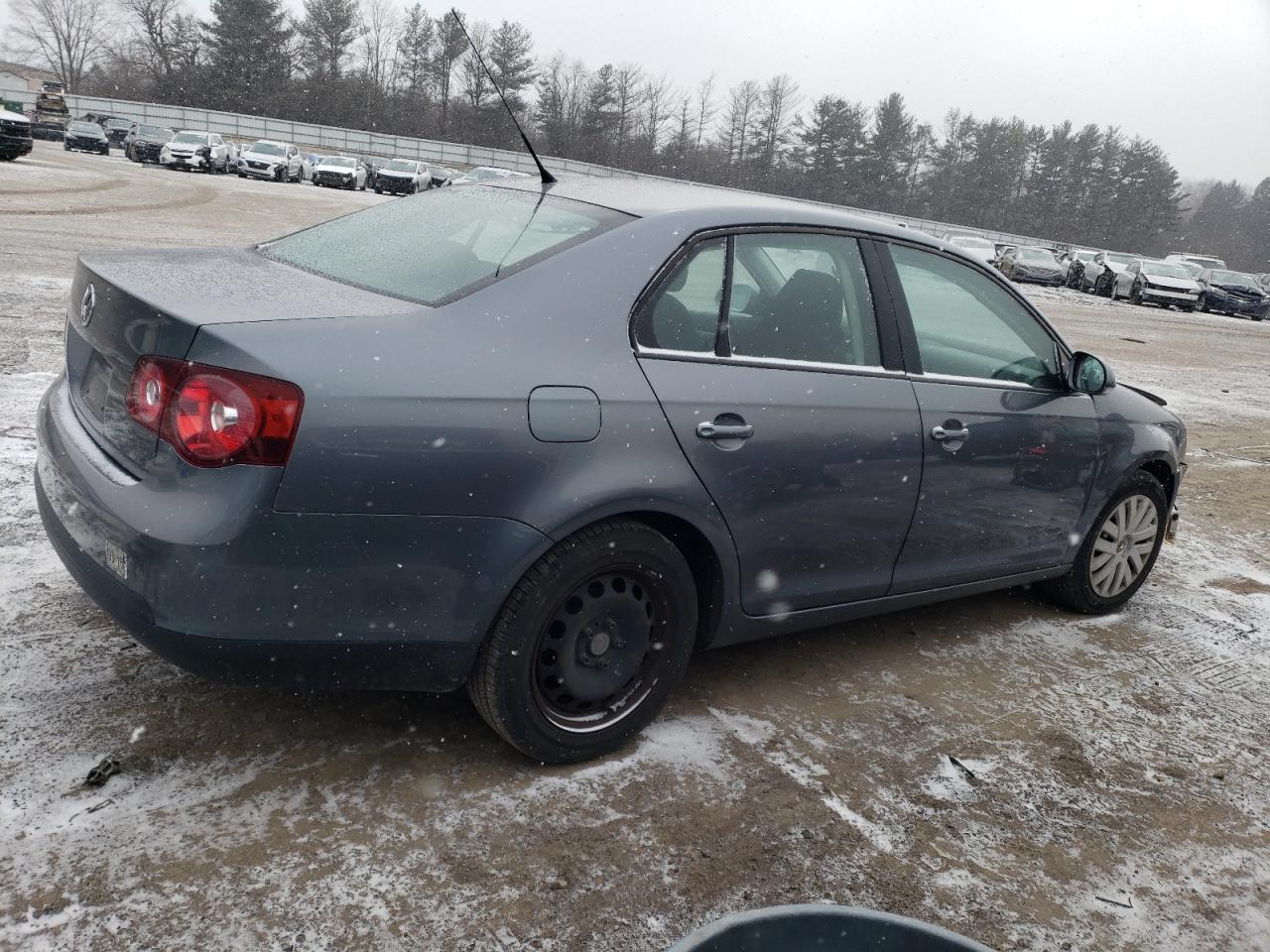 2010 Volkswagen Jetta VIN 3VWJZ7AJ3AM067262 Copart auction photo, all over damage thumbnail 3