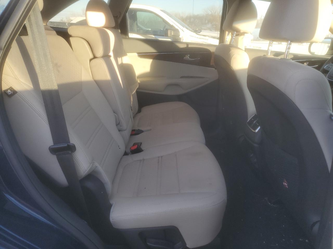 2019 KIA Sorento VIN 5XYPG4A57KG544780 Copart auction photo, mechanical damage thumbnail 11