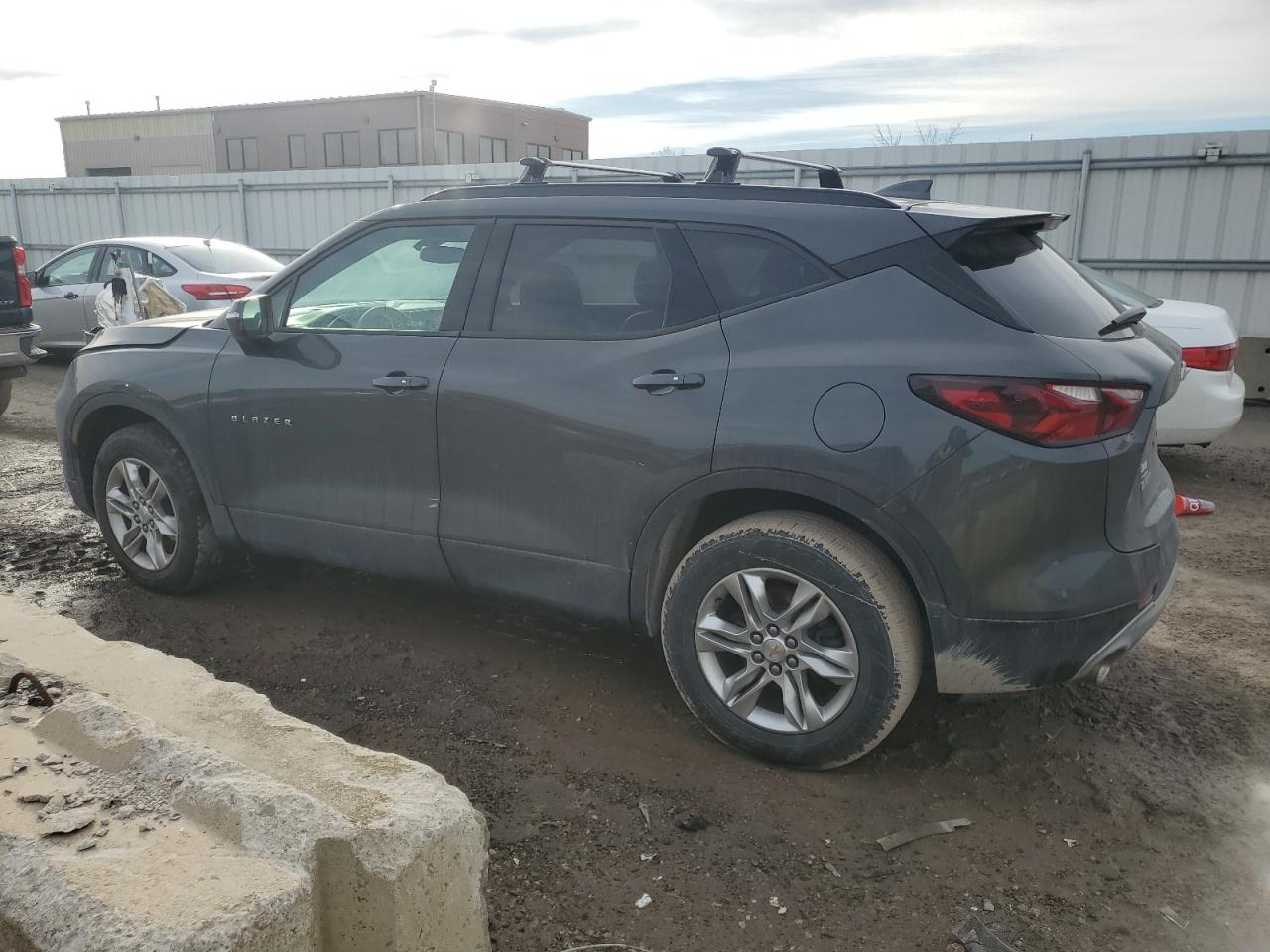 2020 Chevrolet Blazer VIN 3GNKBDRS2LS577583 Copart auction photo, front end damage thumbnail 2