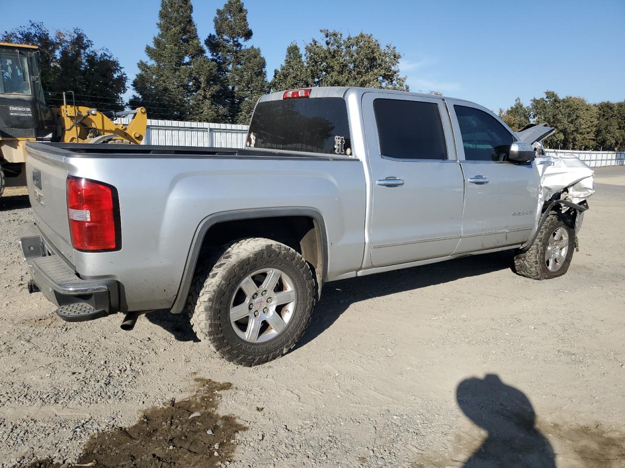 2014 GMC Sierra VIN 3GTU2VEC1EG255092 Copart auction photo, front end damage thumbnail 3