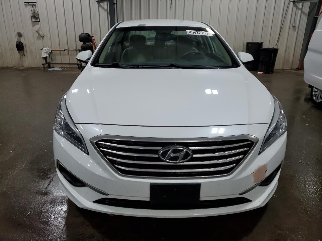 2016 Hyundai Sonata VIN 5NPE24AF8GH333814 Copart auction photo, rear end damage thumbnail 5