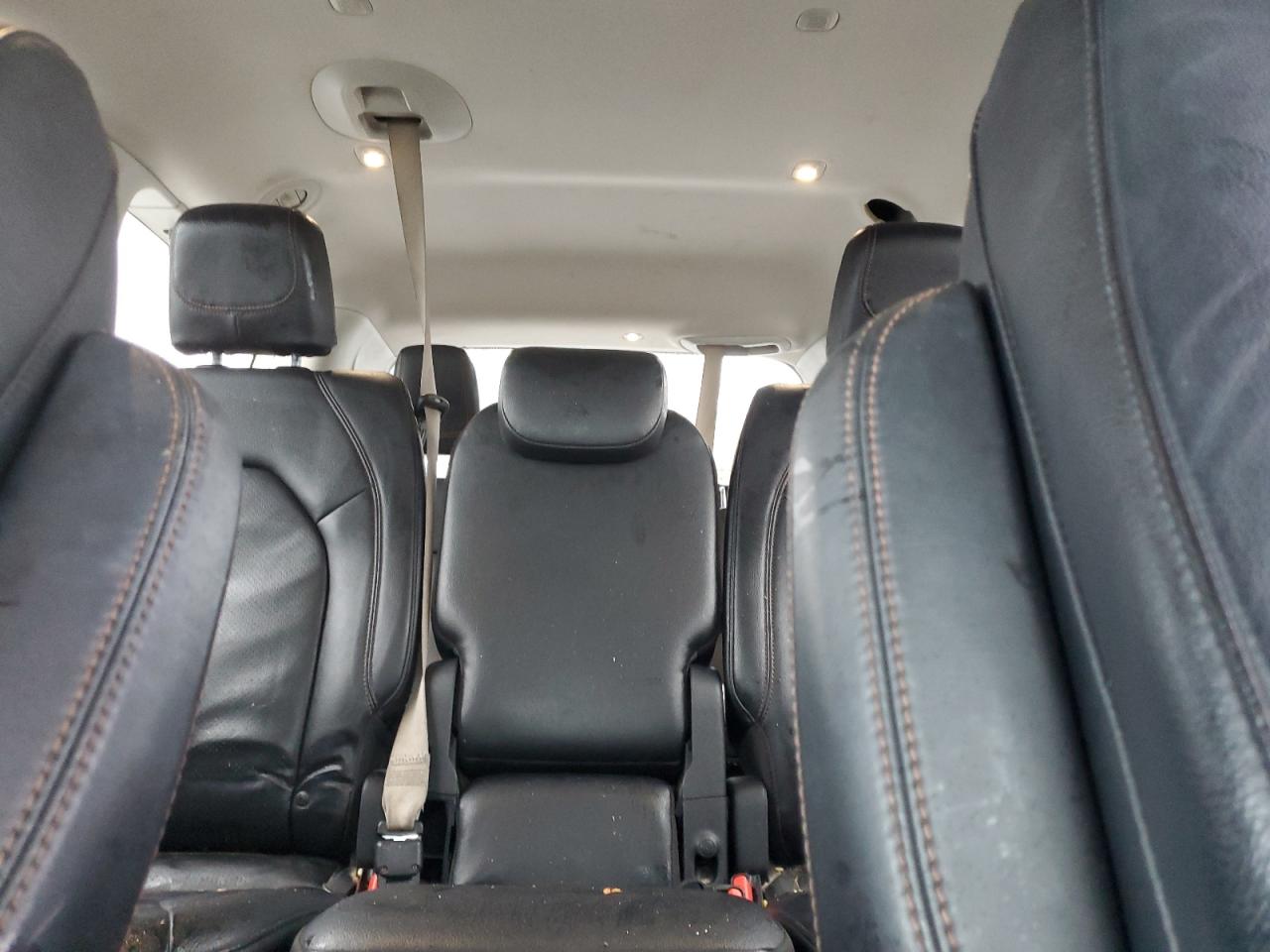 2018 Chrysler Pacifica VIN 2C4RC1BG5JR353579 Copart auction photo, rear end / front end damage thumbnail 10