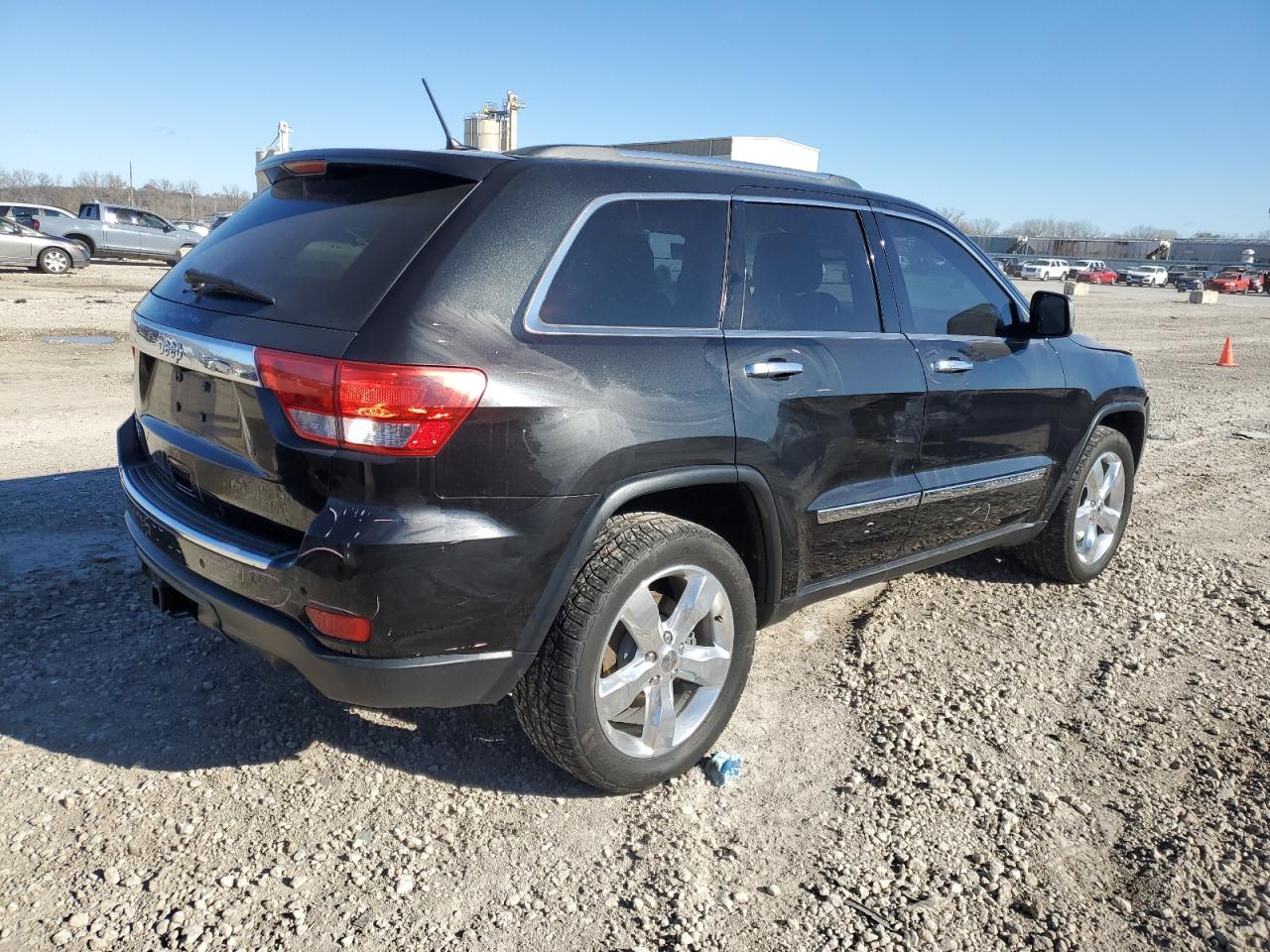 2013 Jeep Grand Cherokee VIN 1C4RJFCT5DC634003 Copart auction photo, front end / minor dent/scratches damage thumbnail 3