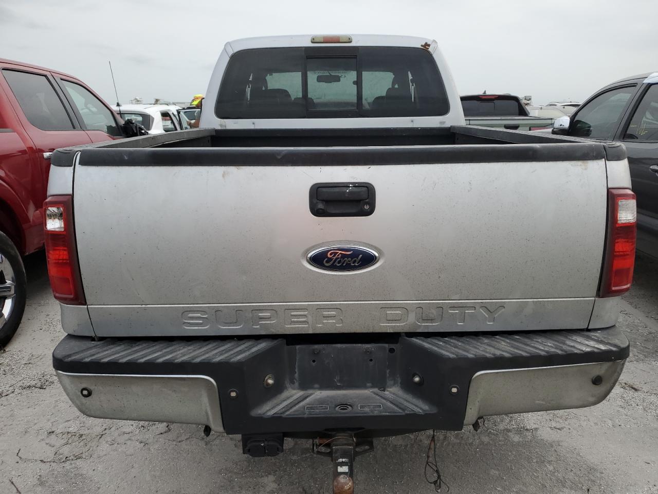 2008 Ford F250 VIN 1FTSW21R08EB90817 Copart auction photo, water/flood damage thumbnail 6