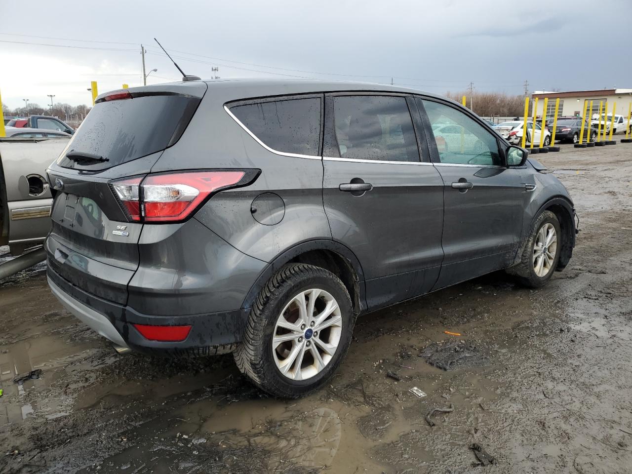 2017 Ford Escape VIN 1FMCU9GD2HUE00270 Copart auction photo, front end damage thumbnail 3