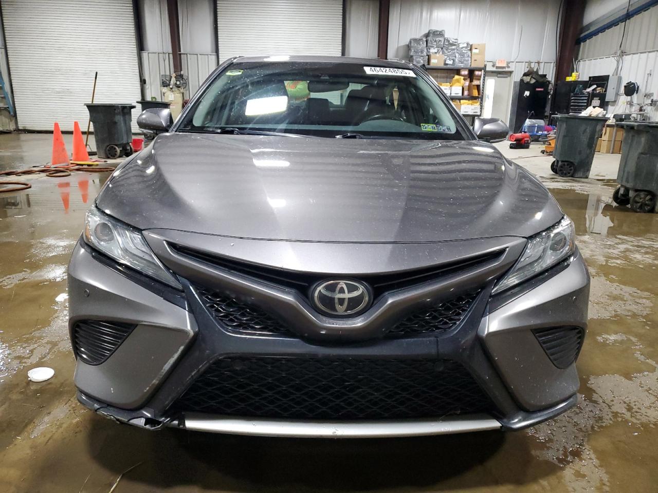 2018 Toyota Camry VIN 4T1B61HK7JU035997 Copart auction photo, side damage thumbnail 5