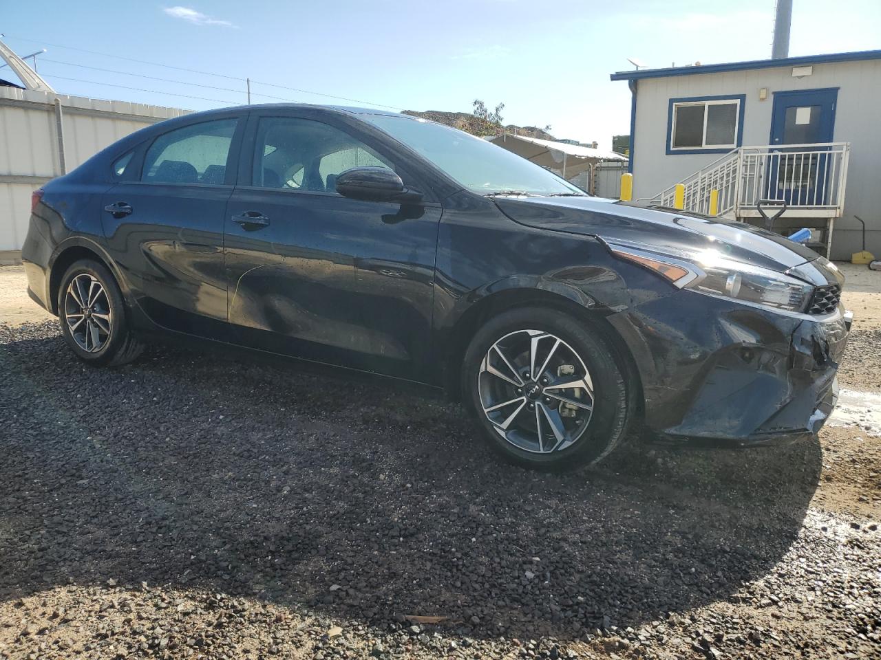 2024 KIA Forte VIN 3KPF24AD0RE696750 Copart auction photo, front end / side damage thumbnail 4