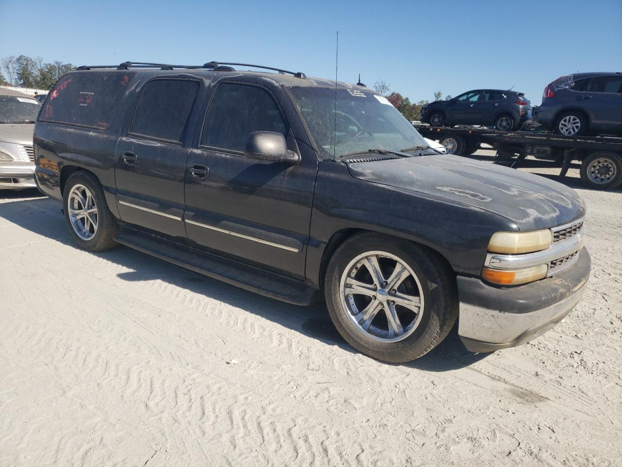 2004 Chevrolet Suburban VIN 1GNEC16ZX4J178109 Copart auction photo, water/flood damage thumbnail 4