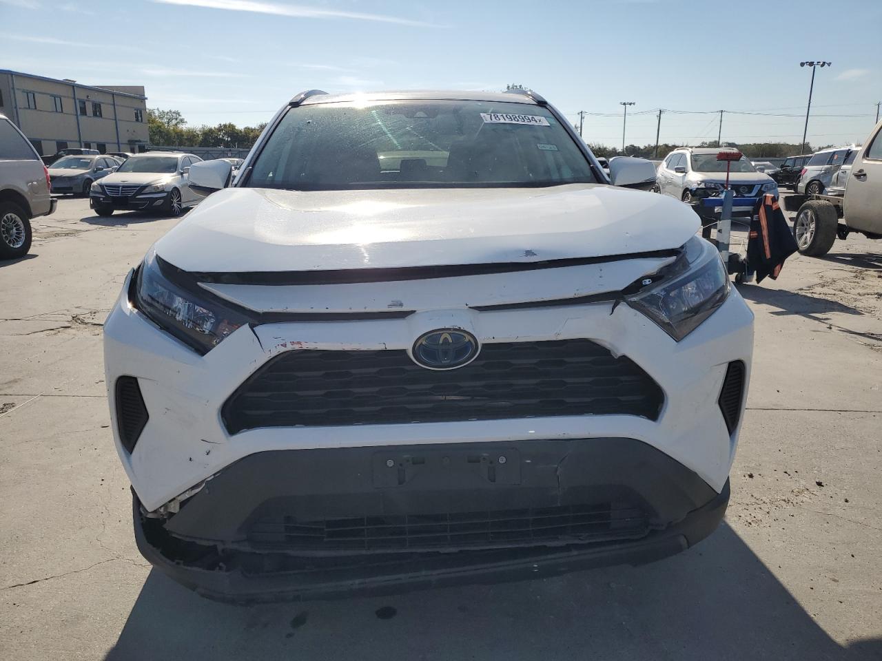 2019 Toyota RAV 4 VIN 2T3MWRFVXKW027261 Copart auction photo, front end damage thumbnail 5