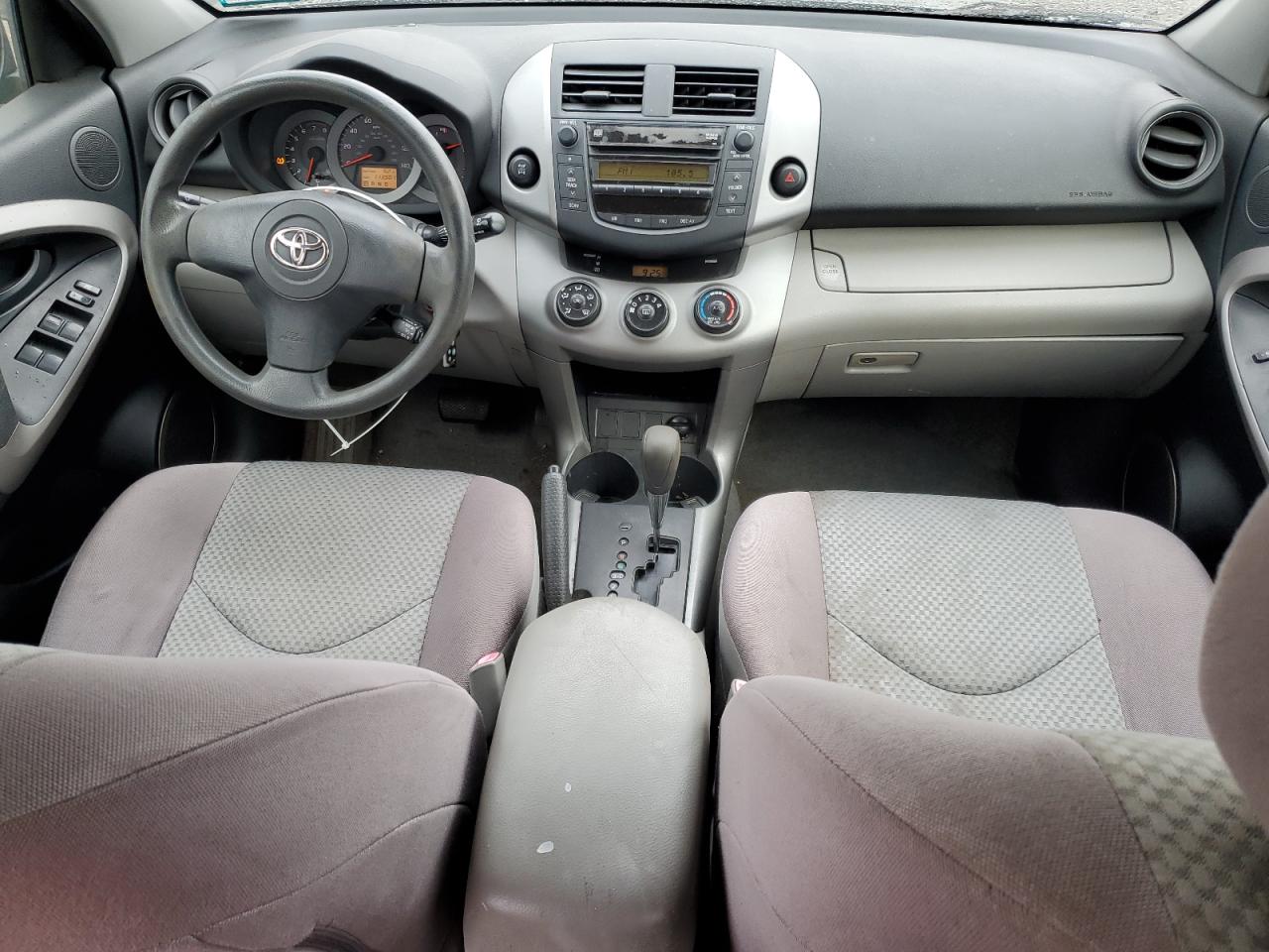 2006 Toyota RAV 4 VIN JTMBD33V065030374 Copart auction photo, front end / rear end damage thumbnail 8