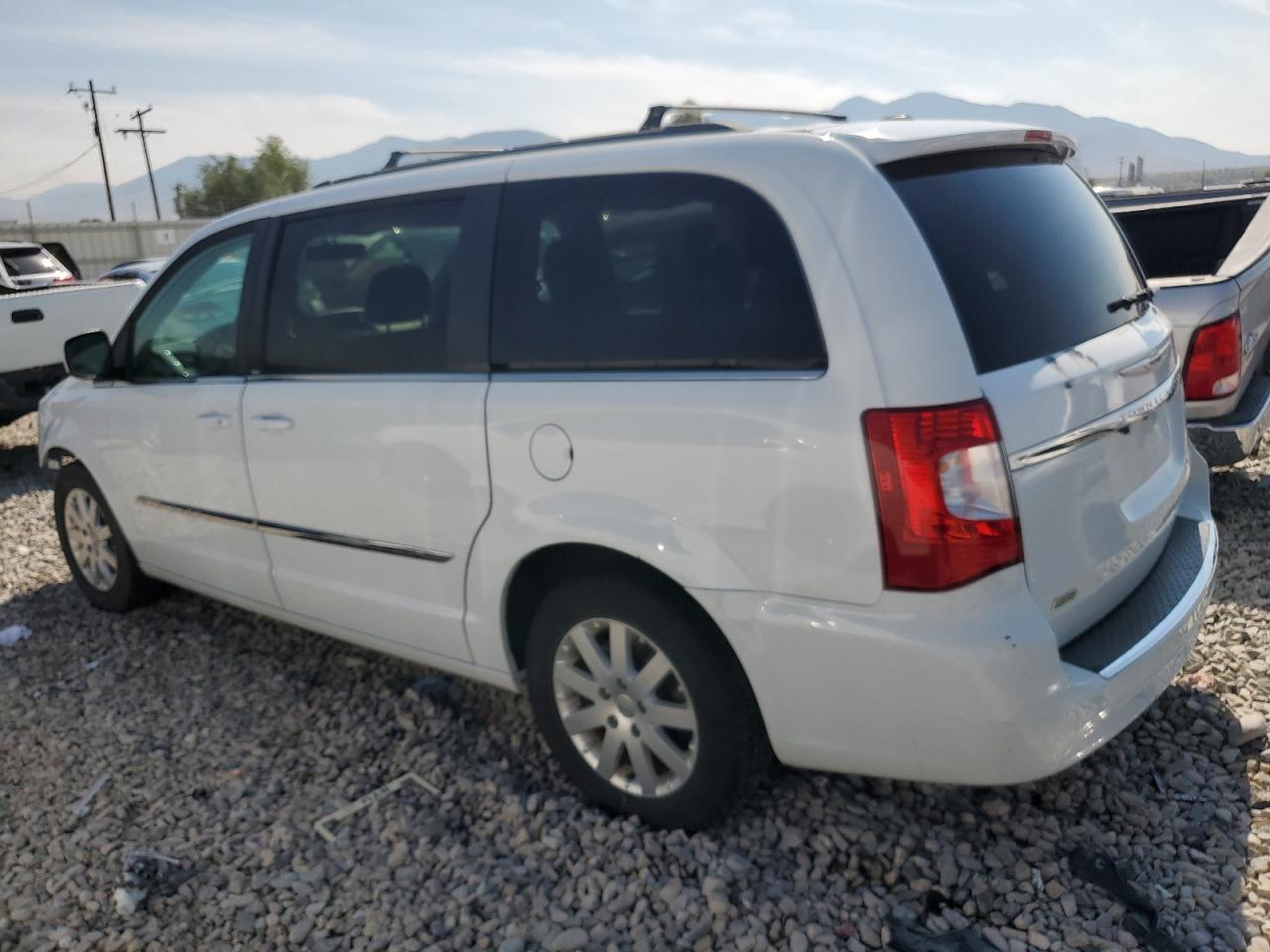 2014 Chrysler Town & Country VIN 2C4RC1BG0ER123891 Copart auction photo, front end damage thumbnail 2
