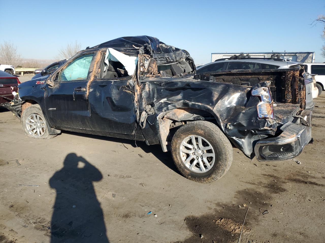 2021 Chevrolet Silverado VIN 3GCUYDED1MG459438 Copart auction photo, all over / rollover damage thumbnail 2