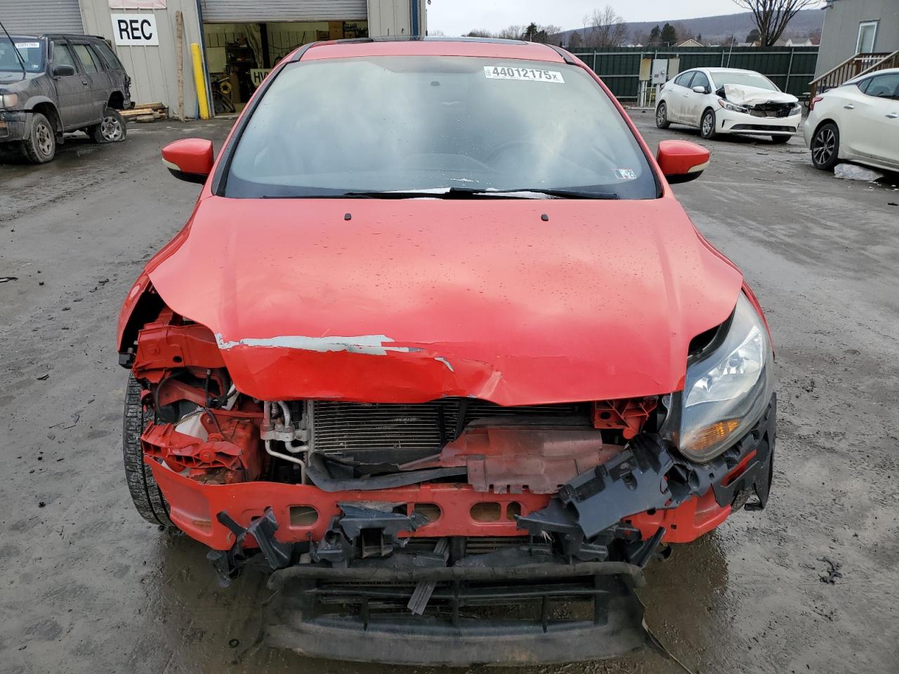 2014 Ford Focus VIN 1FADP3L96EL397346 Copart auction photo, front end damage thumbnail 5