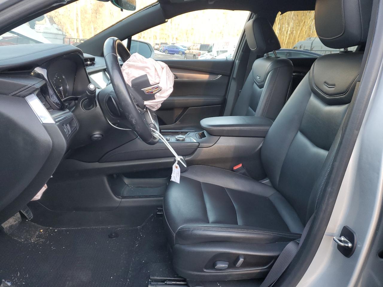 2020 Cadillac XT5 VIN 1GYKNAR47LZ235673 Copart auction photo, front end / minor dent/scratches damage thumbnail 7