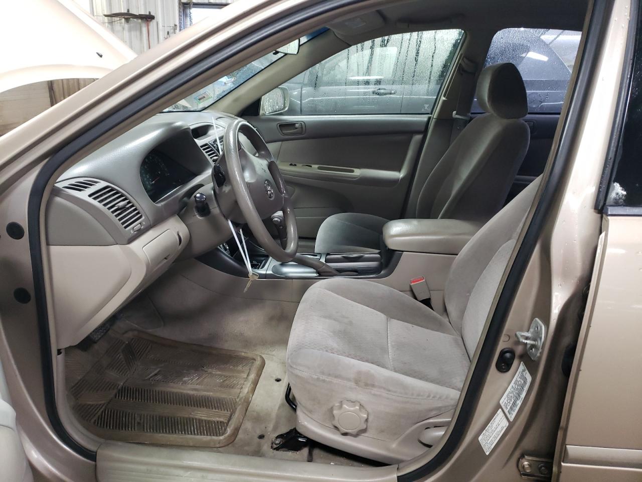 2002 Toyota Camry VIN 4T1BE32KX2U075841 Copart auction photo, front end damage thumbnail 7