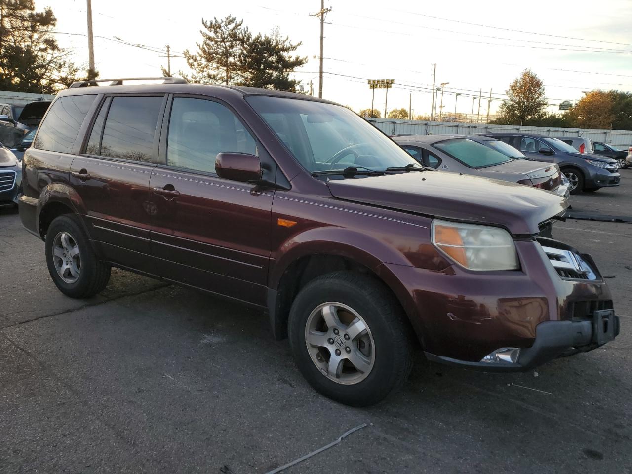2008 Honda Pilot VIN 5FNYF183X8B048947 Copart auction photo, front end damage thumbnail 4