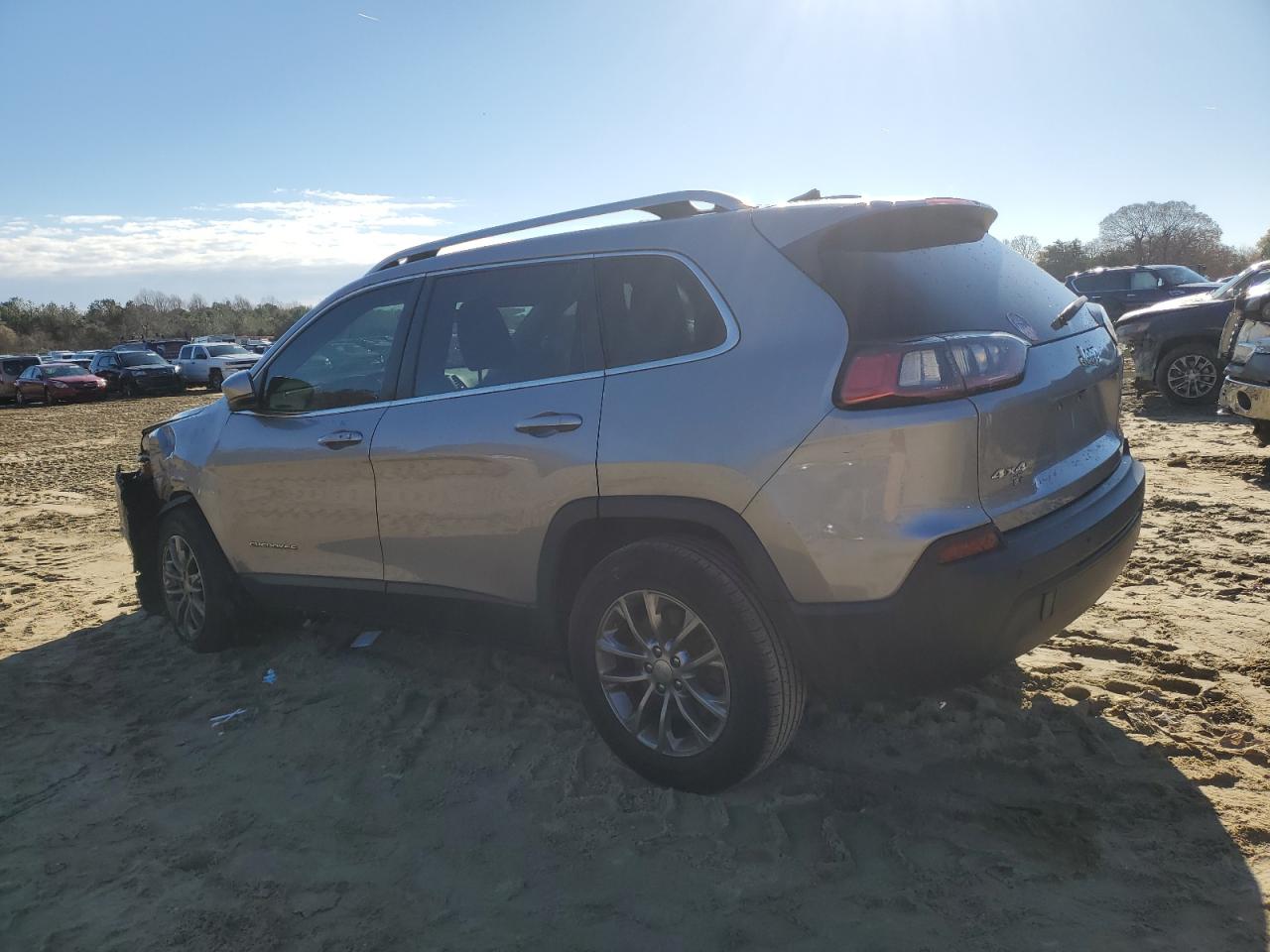2019 Jeep Grand Cherokee VIN 1C4PJMLB2KD299082 Copart auction photo, front end / side damage thumbnail 2