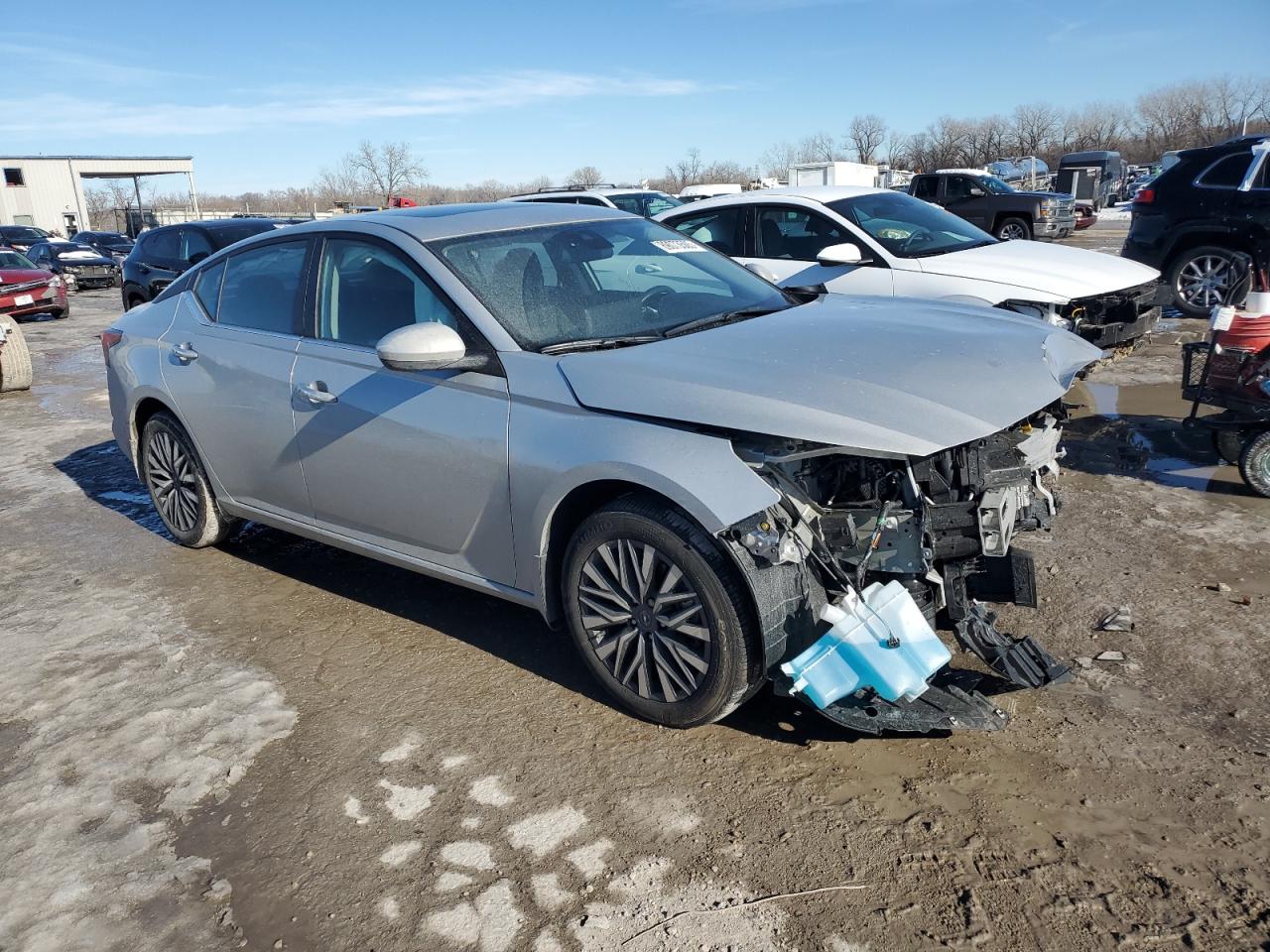 2024 Nissan Altima VIN 1N4BL4DW6RN403461 Copart auction photo, all over / mechanical damage thumbnail 4