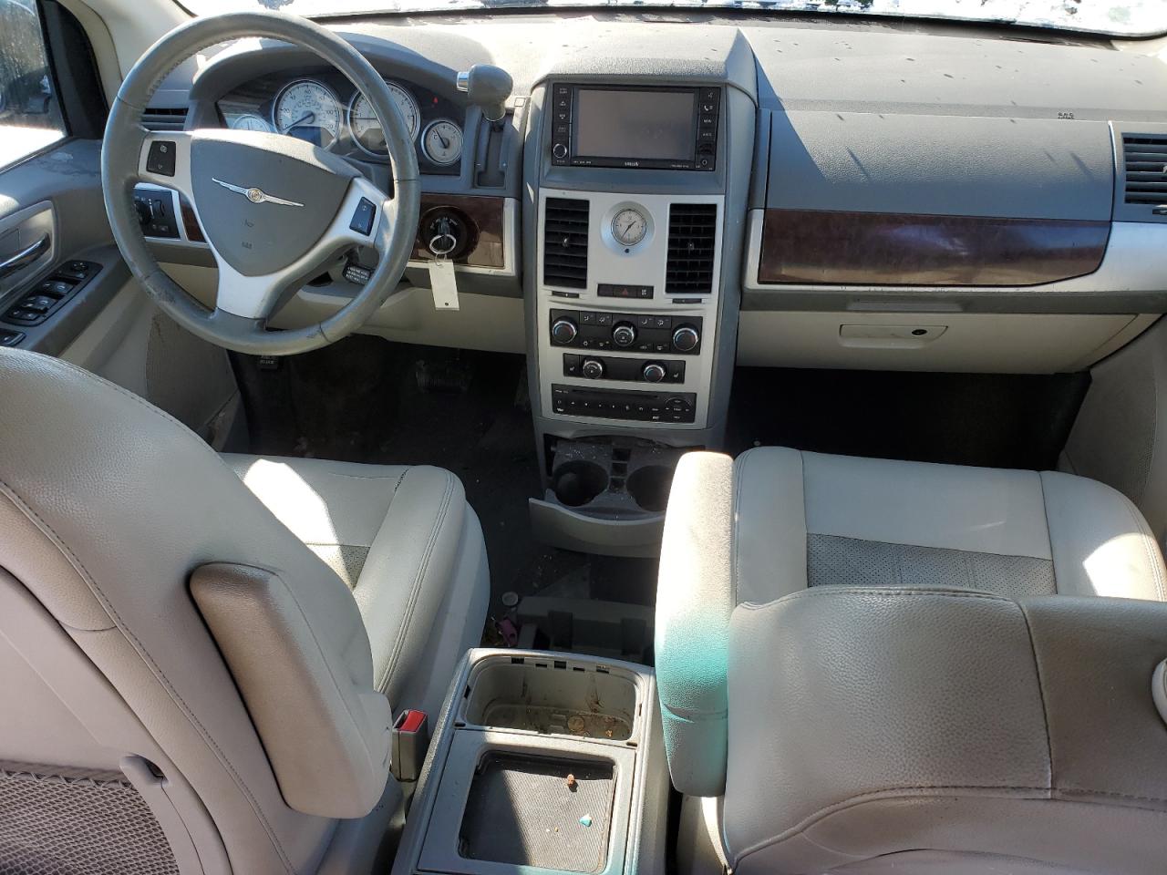 2009 Chrysler Town & Country VIN 2A8HR54149R640930 Copart auction photo, front end damage thumbnail 8