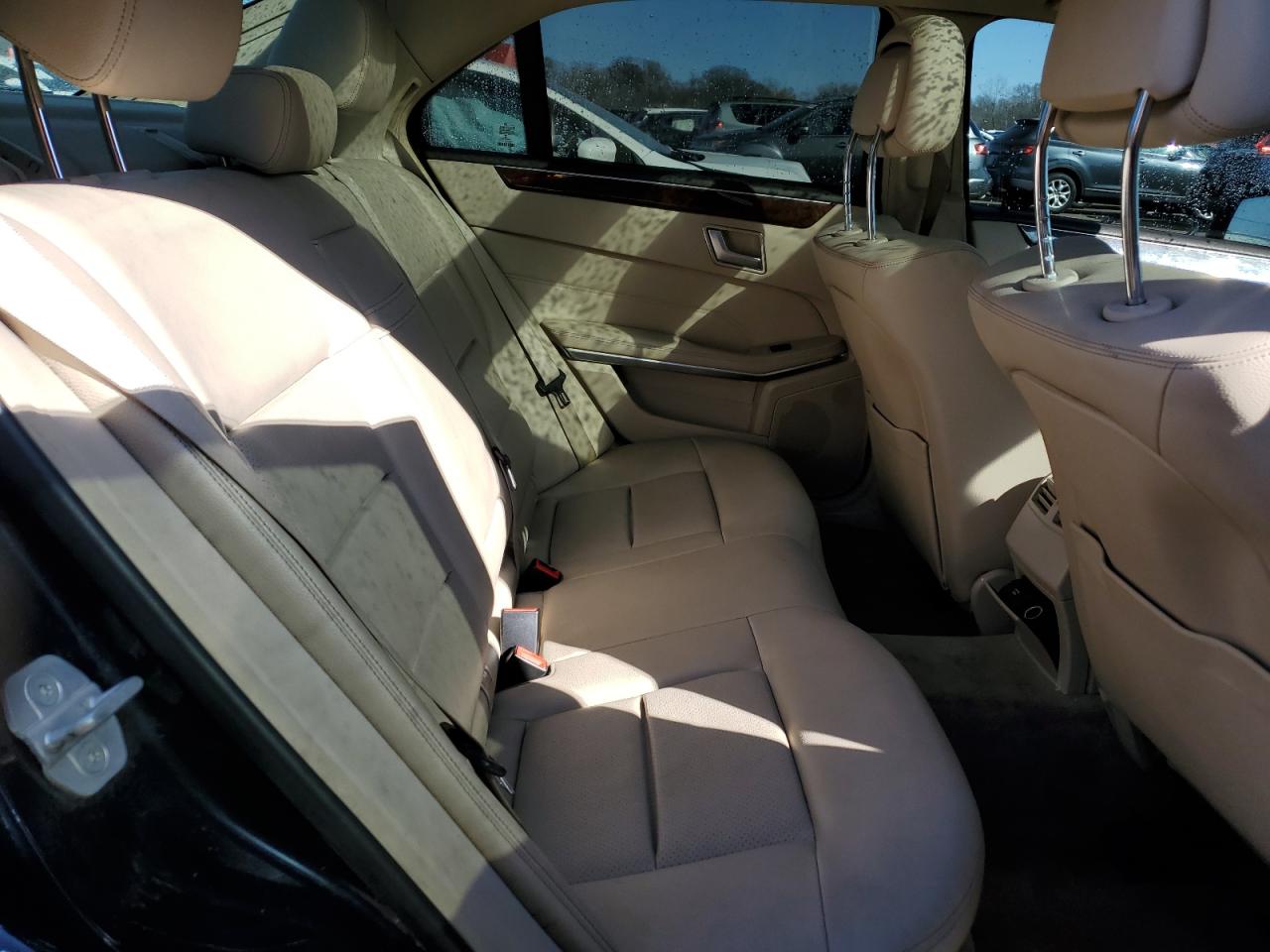 2014 Mercedes-Benz E-klasse VIN WDDHF8JB6EA973181 Copart auction photo, rear end damage thumbnail 10