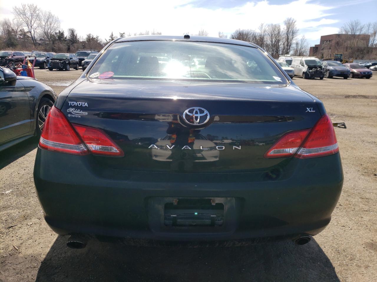 2010 Toyota Avalon VIN 4T1BK3DBXAU363850 Copart auction photo, minor dent/scratches / mechanical damage thumbnail 6