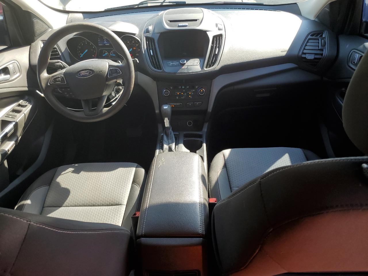 2017 Ford Escape VIN 1FMCU0GD3HUB90550 Copart auction photo, front end damage thumbnail 8