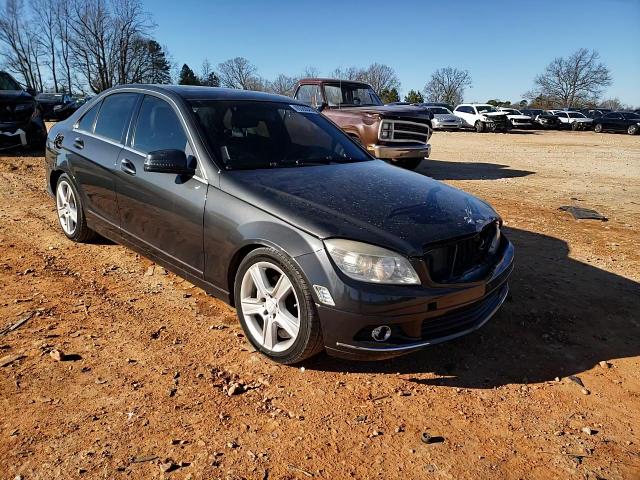 2010 Mercedes-Benz C-klasse VIN WDDGF8BB6AR132001 Copart auction photo, rear end / front end damage thumbnail 11