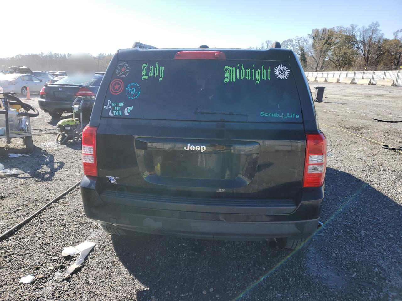 2016 Jeep Liberty (Patriot) VIN 1C4NJPBA7GD711960 Copart auction photo, front end damage thumbnail 6