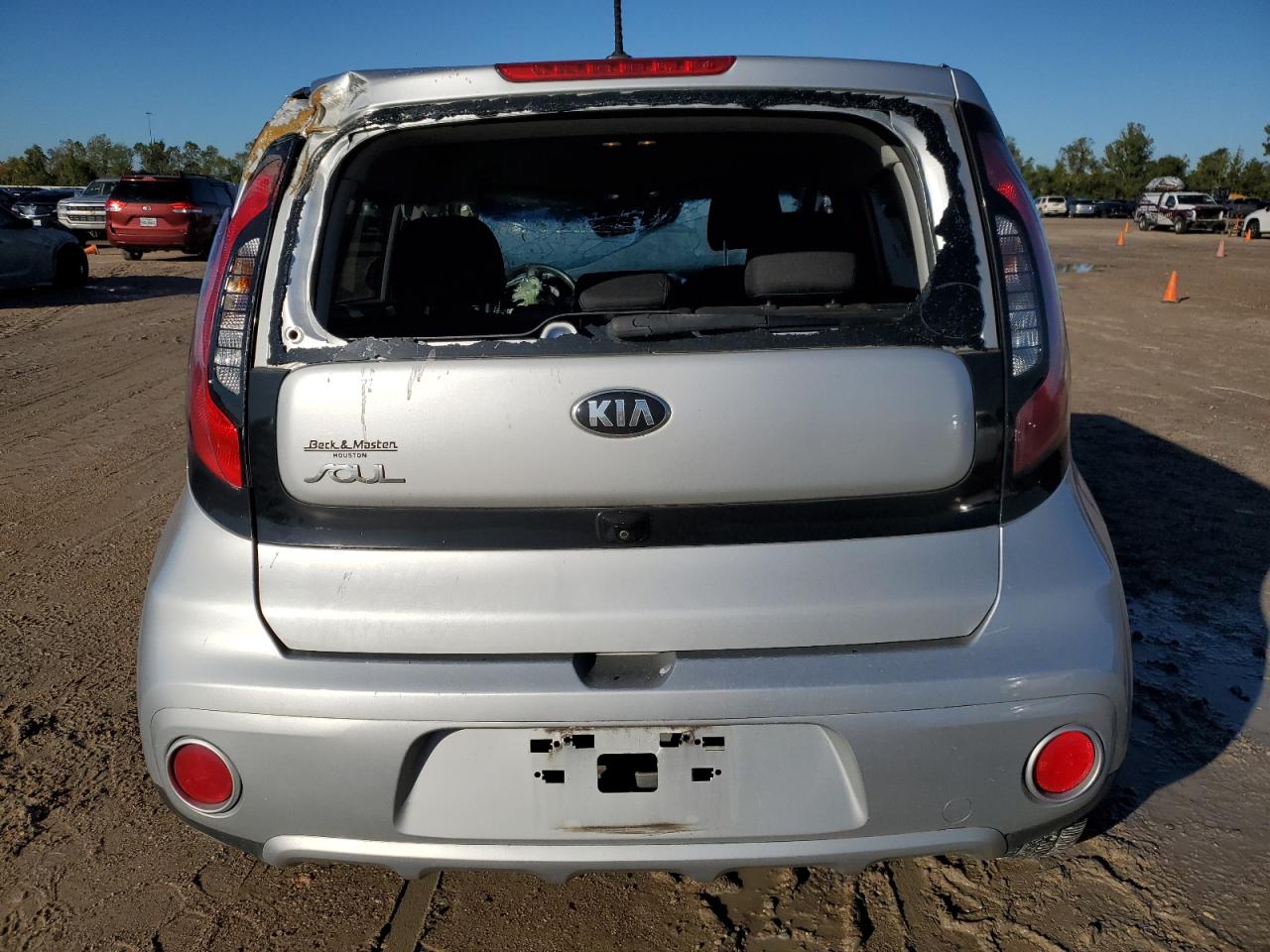 2017 KIA Soul VIN KNDJP3A59H7493997 Copart auction photo, all over damage thumbnail 6