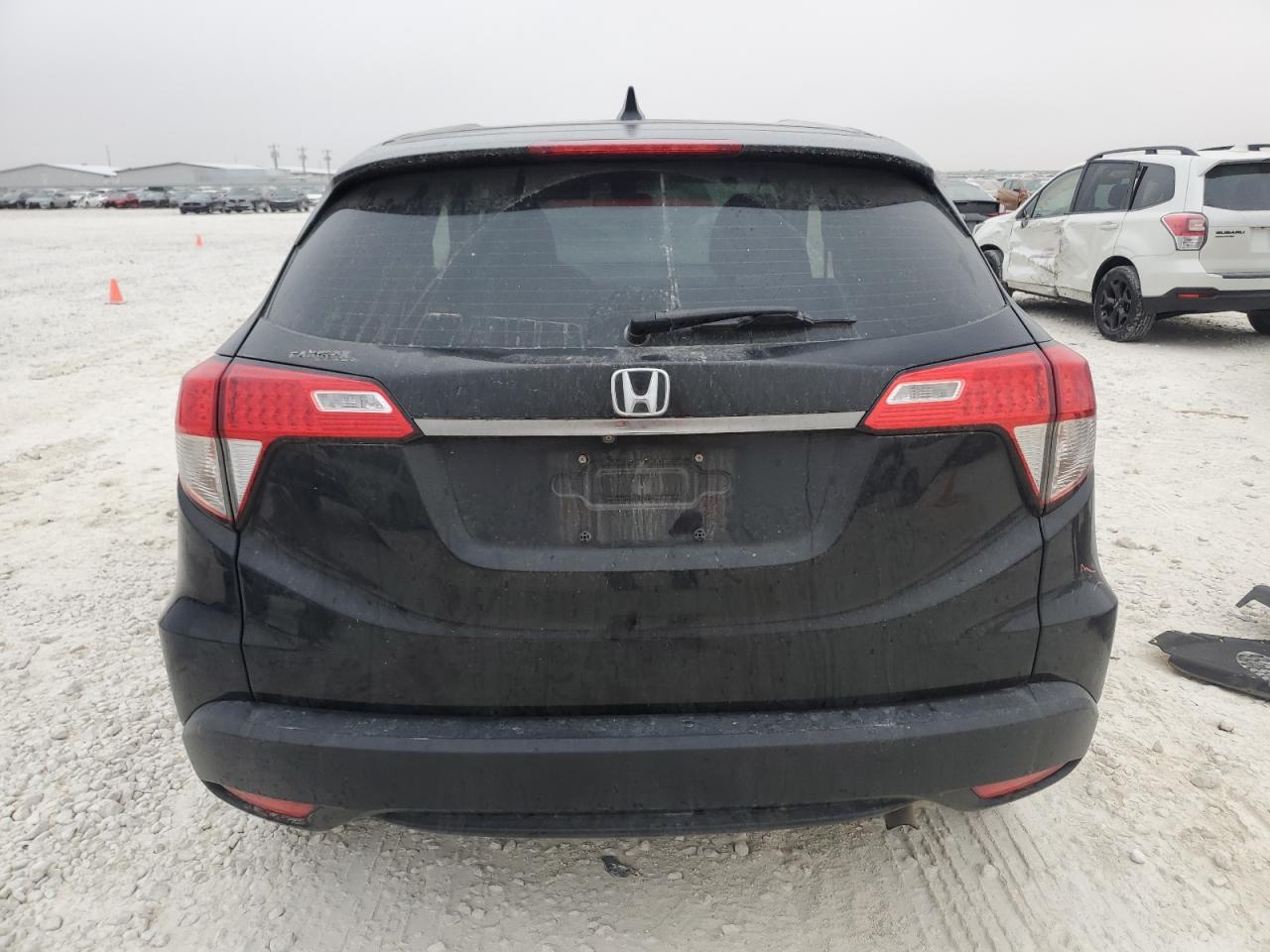 2019 Honda HR-V VIN 3CZRU5H37KG714336 Copart auction photo, front end / minor dent/scratches damage thumbnail 6