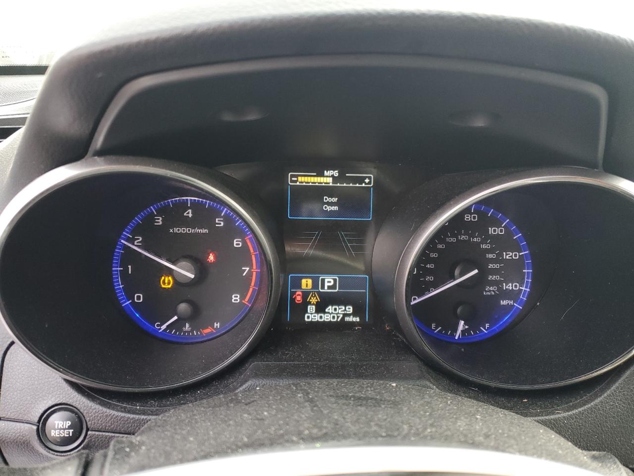 2017 Subaru Outback VIN 4S4BSAFC7H3433914 Copart auction photo, front end / side damage thumbnail 9