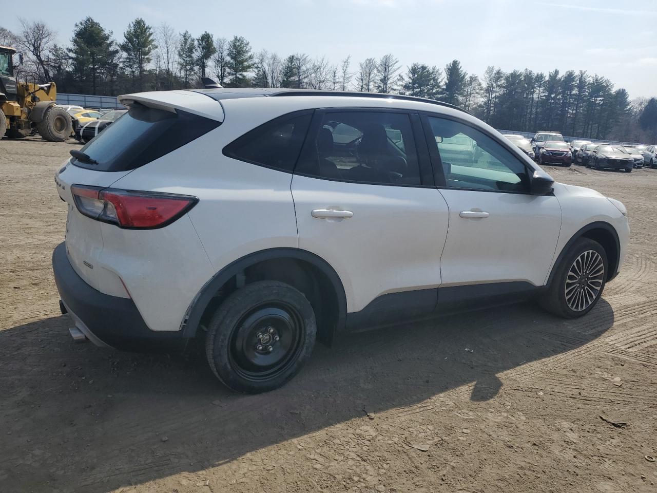 2020 Ford Escape VIN 1FMCU9BZ7LUB96612 Copart auction photo, rear end damage thumbnail 3
