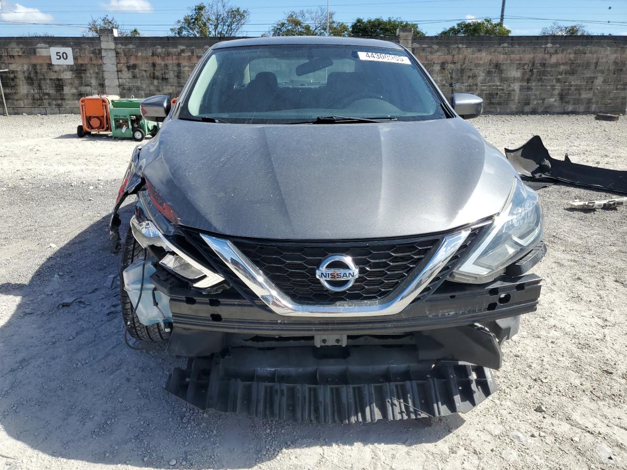 2017 Nissan Sentra VIN 3N1AB7AP6HY391128 Copart auction photo, front end damage thumbnail 5