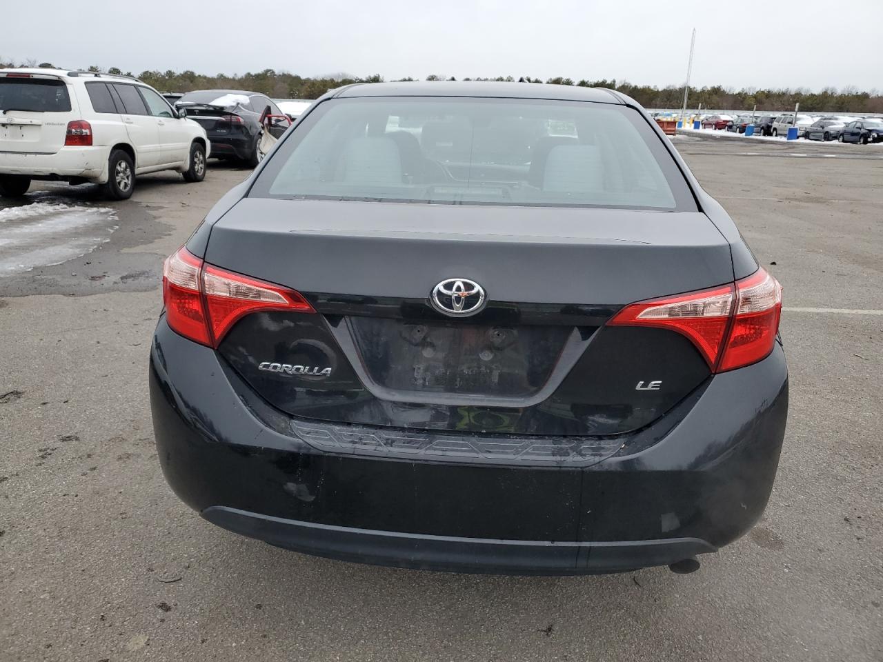 2018 Toyota Corolla VIN 2T1BURHEXJC124575 Copart auction photo, front end damage thumbnail 6