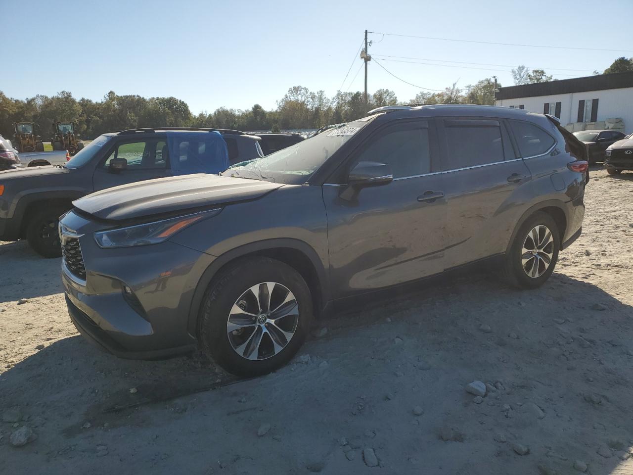 2022 Toyota Highlander VIN 5TDGZRAH1NS540927