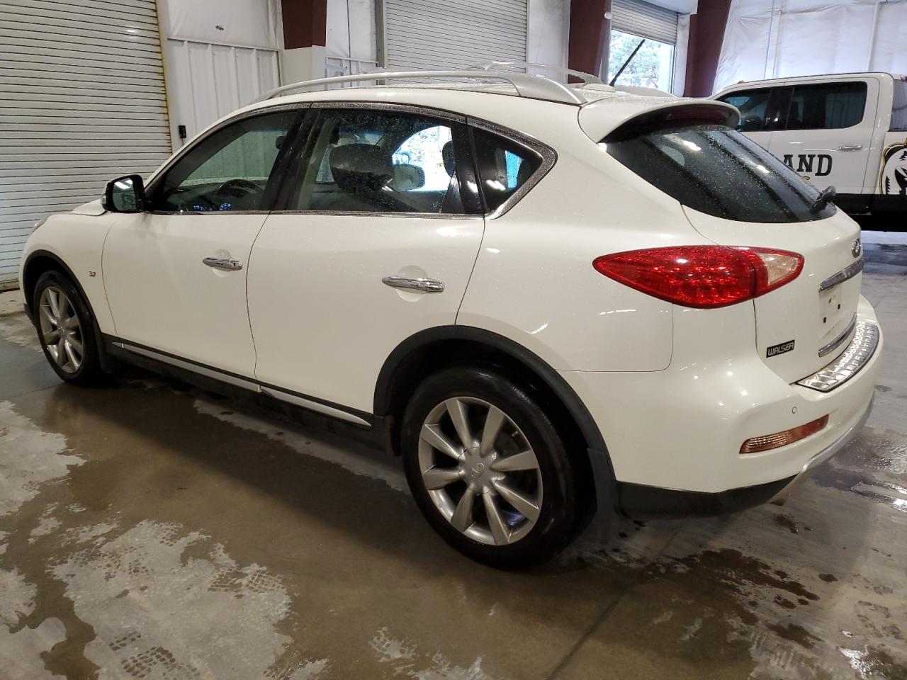 2016 Infiniti QX50 VIN JN1BJ0RR9GM268607 Copart auction photo, front end / undercarriage damage thumbnail 2