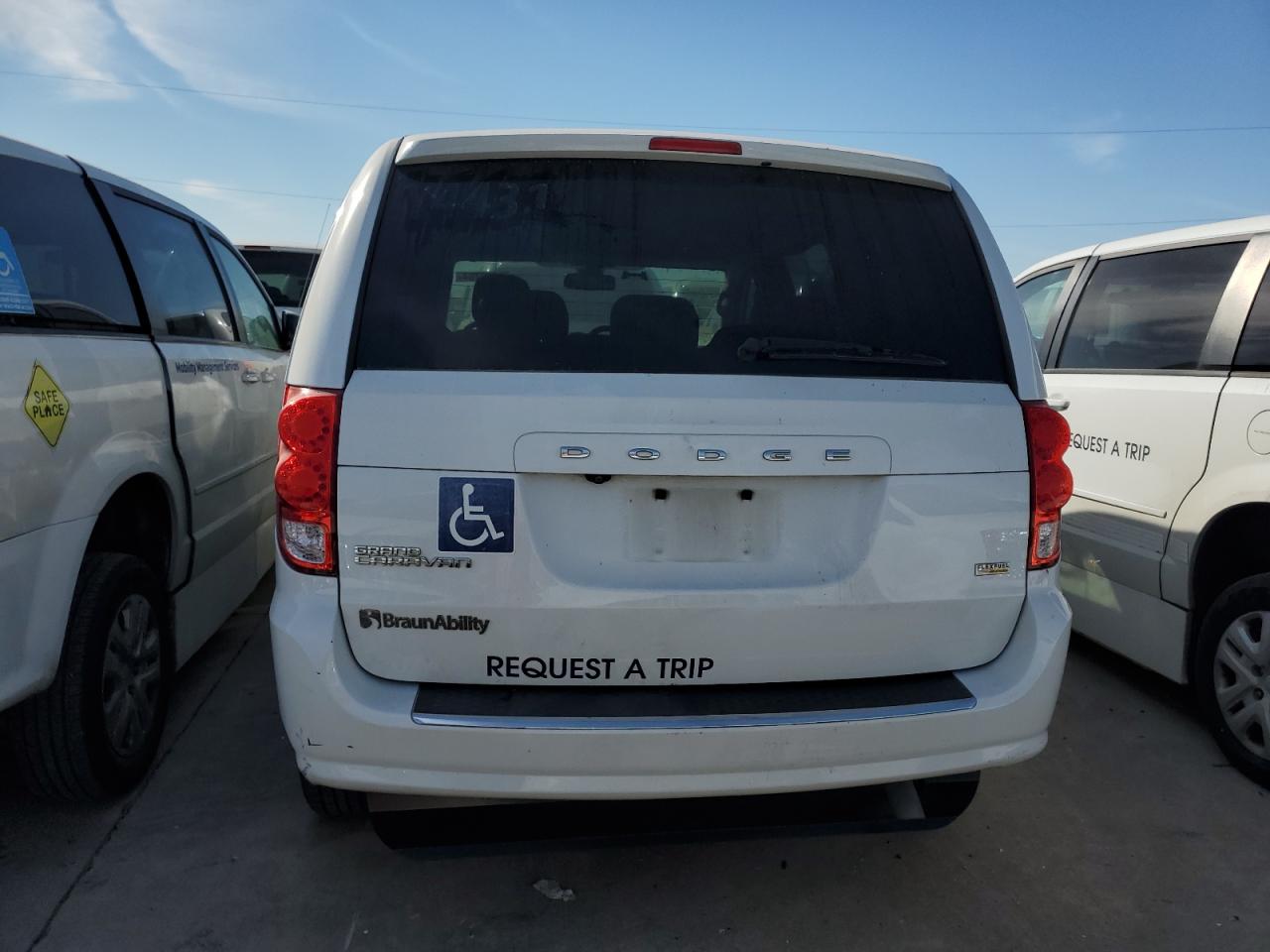 2019 Dodge Caravan VIN 2C7WDGBG5KR728460 Copart auction photo, normal wear damage thumbnail 6