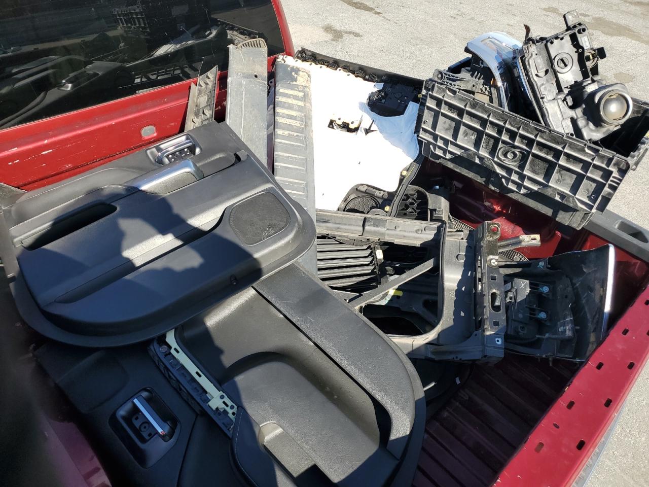 2018 Chevrolet Silverado VIN 3GCUKREC6JG172081 Copart auction photo, all over damage thumbnail 12
